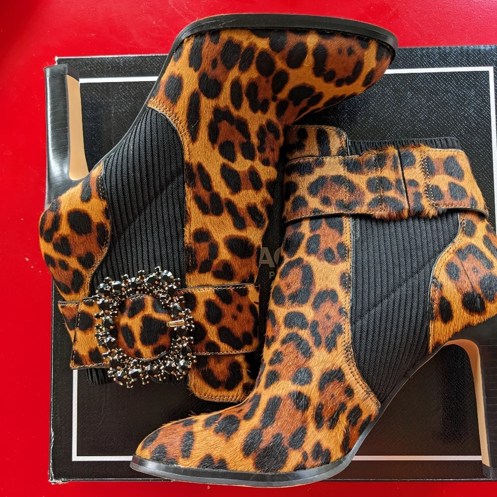 Leopard print Karl Lagerfeld leather bootie, size 8